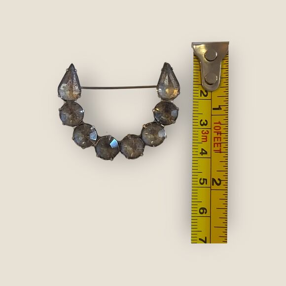 Vintage Clear Speckled Rhinestone Brooch Silver Tone U Shape Horseshoe Estate - Picture 6 of 11